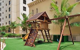 فندق موفنبيك شاطئ جميرا